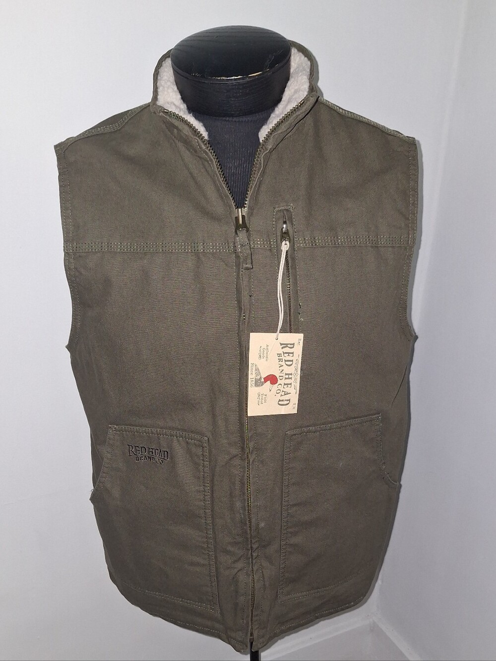 NWT - Men's Heavyweight Canvas Sherpa-Lined Vest, size Med